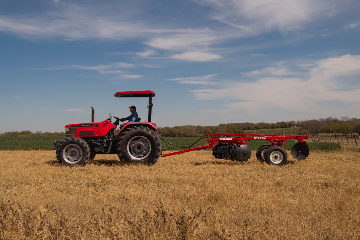 Mahindra 6075 4WD