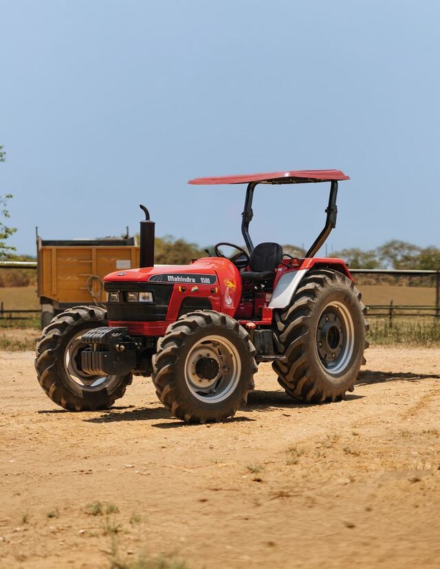 Mahindra 9500 4WD